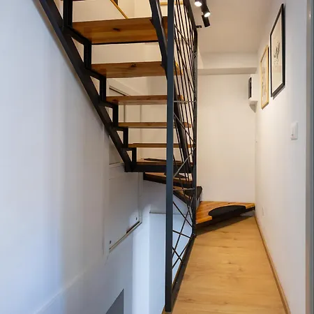 Casa Novak Center 波雷奇